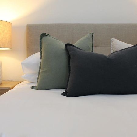 The Royal Hotel West Wyalong Ngoại thất bức ảnh